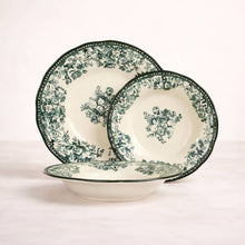 Carica l'immagine nel visualizzatore di Gallery, Servizio da tavola 18 pezzi in gres verde FAUSTINE