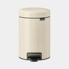 Carica l'immagine nel visualizzatore di Gallery, Pattumiera a pedale NewIcon Brabantia 3 lt Soft Beige