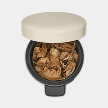 Carica l'immagine nel visualizzatore di Gallery, Pattumiera a pedale NewIcon Brabantia 3 lt Soft Beige