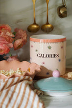 Carica l'immagine nel visualizzatore di Gallery, Barattolo portabiscotti Calories Yvonne Ellen