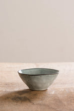 Carica l'immagine nel visualizzatore di Gallery, Bowl Ø11 organic blue DUTCH ROSE