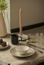 Carica l'immagine nel visualizzatore di Gallery, Bowl Ø11 organic white DUTCH ROSE