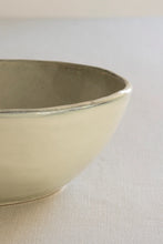 Carica l'immagine nel visualizzatore di Gallery, Bowl Ø23 organic cream DUTCH ROSE