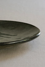 Carica l'immagine nel visualizzatore di Gallery, Piatto piano Ø26,5 organic green DUTCH ROSE