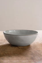 Carica l'immagine nel visualizzatore di Gallery, Bowl Ø23 organic light grey DUTCH ROSE