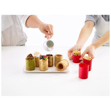 Carica l'immagine nel visualizzatore di Gallery, Stampo in silicone Cookie Glass conf. 8 pezzi Lékué