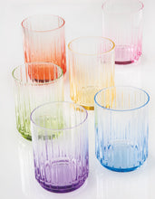 Carica l'immagine nel visualizzatore di Gallery, Set 6 bicchieri bibita alti in vetro multicolor rigato Rainbow