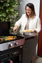 Carica l'immagine nel visualizzatore di Gallery, Plancha a gas 5,4 kW Original 260 con carrello Le Marquier