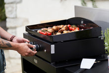 Carica l'immagine nel visualizzatore di Gallery, Plancha a gas 5,4 kW Le Marquier PURE 260