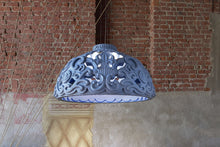 Carica l'immagine nel visualizzatore di Gallery, Lampa a sospensione Dame Of Love