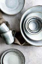 Carica l'immagine nel visualizzatore di Gallery, Bowl Ø23 organic blue DUTCH ROSE