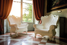 Carica l'immagine nel visualizzatore di Gallery, Poltrona per interno/esterno Queen Of Love