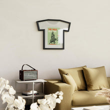 Carica l'immagine nel visualizzatore di Gallery, Cornice da parete per maglietta T-Frame Small Umbra