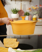 Carica l'immagine nel visualizzatore di Gallery, Casseruola alluminio Ø24 Cookut L'Incredibile Cocotte Mango