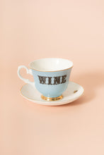 Carica l'immagine nel visualizzatore di Gallery, Tazza da the con piattino Yvonne Ellen Wine