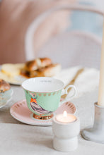 Carica l'immagine nel visualizzatore di Gallery, Set 2 tazze da the con piattino Yvonne Ellen Best Of British