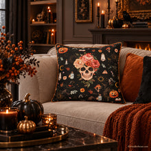 Carica l'immagine nel visualizzatore di Gallery, Cuscino imbottito 45x45 Halloween Night Teschio