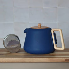 Carica l'immagine nel visualizzatore di Gallery, Teiera in ghisa smaltata OGO LIVING Viggo Discovery Blu