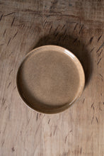 Carica l'immagine nel visualizzatore di Gallery, Piatto piano Ø18 serenity camel DUTCH ROSE