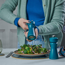 Carica l'immagine nel visualizzatore di Gallery, Macina Sale/Pepe Kenton Sea Salt Cole & Mason