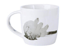 Carica l'immagine nel visualizzatore di Gallery, Tazza Marc Martin Feline Friends 400ml - Upside Down Cat