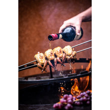 Carica l'immagine nel visualizzatore di Gallery, Spiedo acciaio forgiato a forchetta Churrasco cm.50