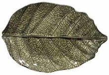 Carica l'immagine nel visualizzatore di Gallery, Piatto in vetro foglia di Betulla 32x21 Forest Dream Verde