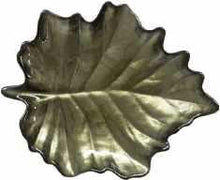 Carica l'immagine nel visualizzatore di Gallery, Piatto in vetro foglia d'acero 21x18 Forest Dream verde