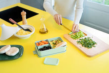 Carica l'immagine nel visualizzatore di Gallery, Lunchbox portavivande bento Make & Take verde