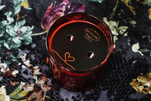 Carica l'immagine nel visualizzatore di Gallery, Candela di soia You + Me = Love MyFlame