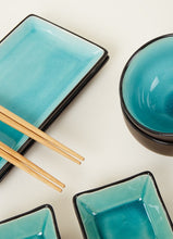 Carica l'immagine nel visualizzatore di Gallery, Set sushi 8 pezzi Tokyo Design Studio Glassy Turquoise