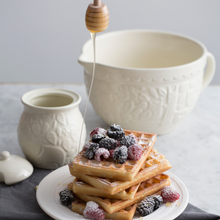 Carica l'immagine nel visualizzatore di Gallery, Vasetto portamiele con dosatore "In The Forest Honeypot"