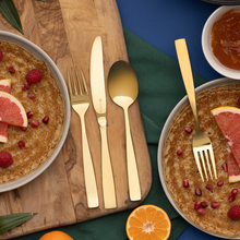 Carica l'immagine nel visualizzatore di Gallery, Servizio posate 16 pezzi acciaio Viners Everyday Gold