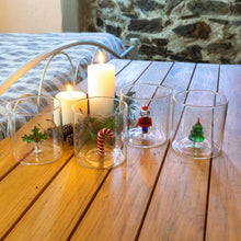 Carica l'immagine nel visualizzatore di Gallery, Bicchiere in vetro con soggetto interno Gingerbread