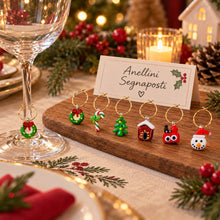 Carica l'immagine nel visualizzatore di Gallery, Set 6 charms segnaposto/segnabicchieri Natalizi
