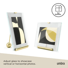 Carica l'immagine nel visualizzatore di Gallery, Cornice portafoto 20x25 Flute ottone