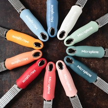 Carica l'immagine nel visualizzatore di Gallery, Grattugia  Premium Mustard Yellow Zester MICROPLANE