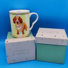 Carica l'immagine nel visualizzatore di Gallery, Tazza Yvonne Ellen Xmas Bassotto Christmas Edition