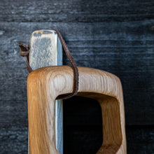 Carica l'immagine nel visualizzatore di Gallery, Pala per pizza inox con manico in quercia BOSKA (mod. piccolo)