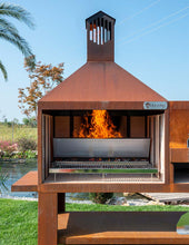 Carica l'immagine nel visualizzatore di Gallery, Barbecue a legna combinato con forno a legna VULCANO FIRE Combinato Corten