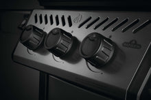 Carica l'immagine nel visualizzatore di Gallery, Barbecue a gas NAPOLEON FREESTYLE F365GT