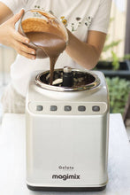 Carica l'immagine nel visualizzatore di Gallery, Gelatiera MAGIMIX Gelato Expert