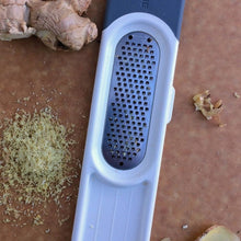 Carica l'immagine nel visualizzatore di Gallery, Microplane Ginger Tool 3 in 1