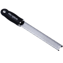 Carica l'immagine nel visualizzatore di Gallery, Microplane Premium Zester/Grattugia - Nera