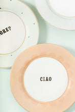 Carica l'immagine nel visualizzatore di Gallery, Set 4 piatti piani Ø20 Yvonne Ellen Slogan