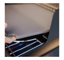 Carica l'immagine nel visualizzatore di Gallery, Pietra smaltata per pizza WEBER CRAFTED 7681 - Prezzo Outlet