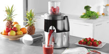 Carica l'immagine nel visualizzatore di Gallery, Estrattore multifunzione MAGIMIX JUICE EXPERT 3