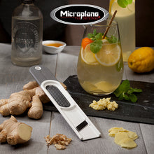 Carica l'immagine nel visualizzatore di Gallery, Microplane Ginger Tool 3 in 1