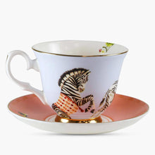 Carica l'immagine nel visualizzatore di Gallery, Tazza da tè con piattino Yvonne Ellen Carnival Zebras