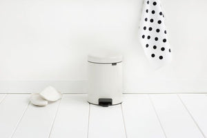 Pattumiera a pedale NewIcon Brabantia 5 lt Fresh White